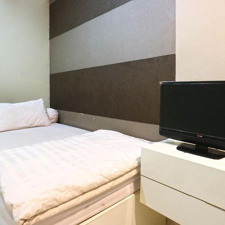 Oranje Gasthuis Hotel Surabaya Luaran gambar