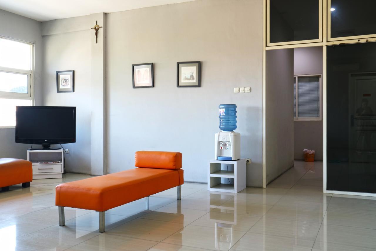Oranje Gasthuis Hotel Surabaya Luaran gambar